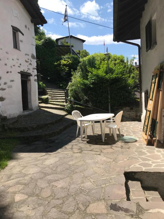 Ostello Orgnana Gambarogno Exterior foto